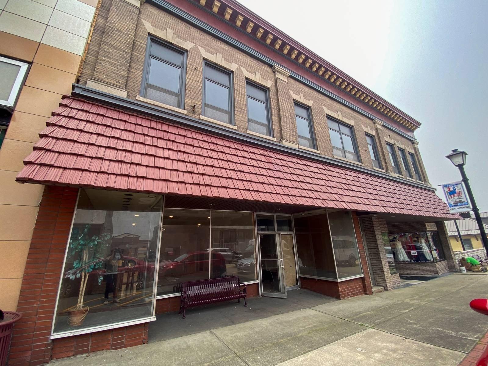 Property Image for 117 W Crawford Avenue