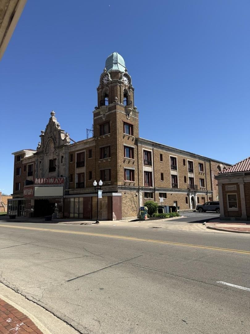 Property Image for 721 E State Street