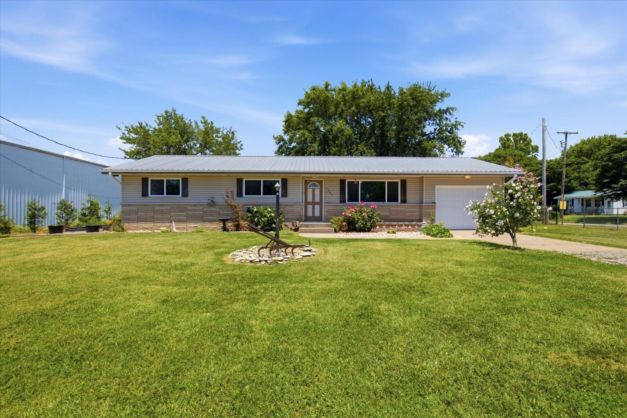 Property Image for 1225 E Church Street
