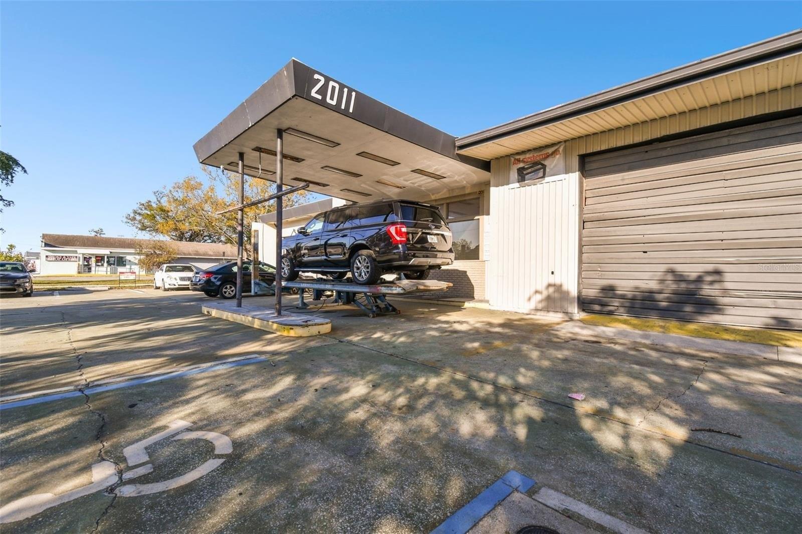 Property Image for 2011 9TH Street W