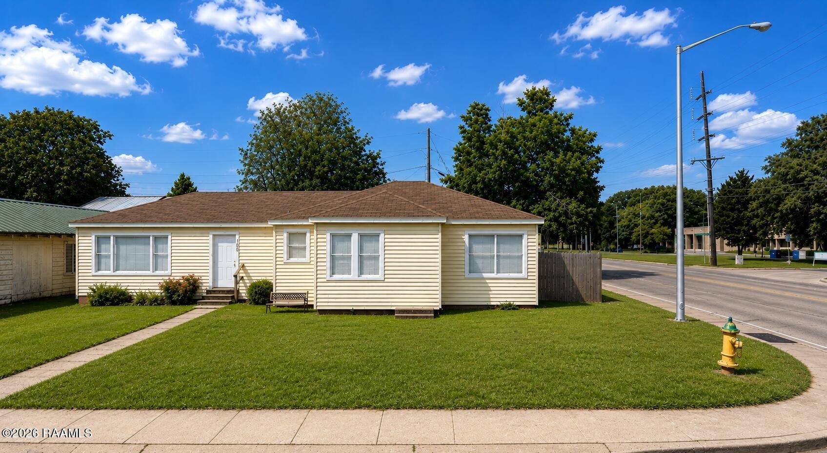 Property Image for 100 Sunset Drive