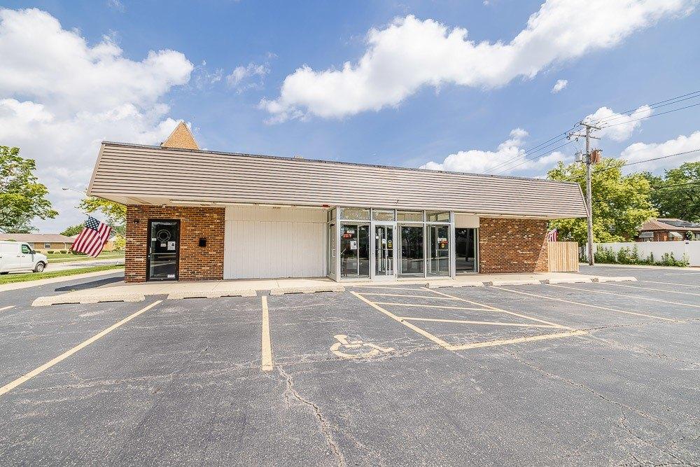 Property Image for 1551 Westchester Boulevard