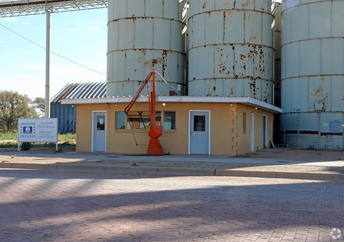 Property Image for 402 Main