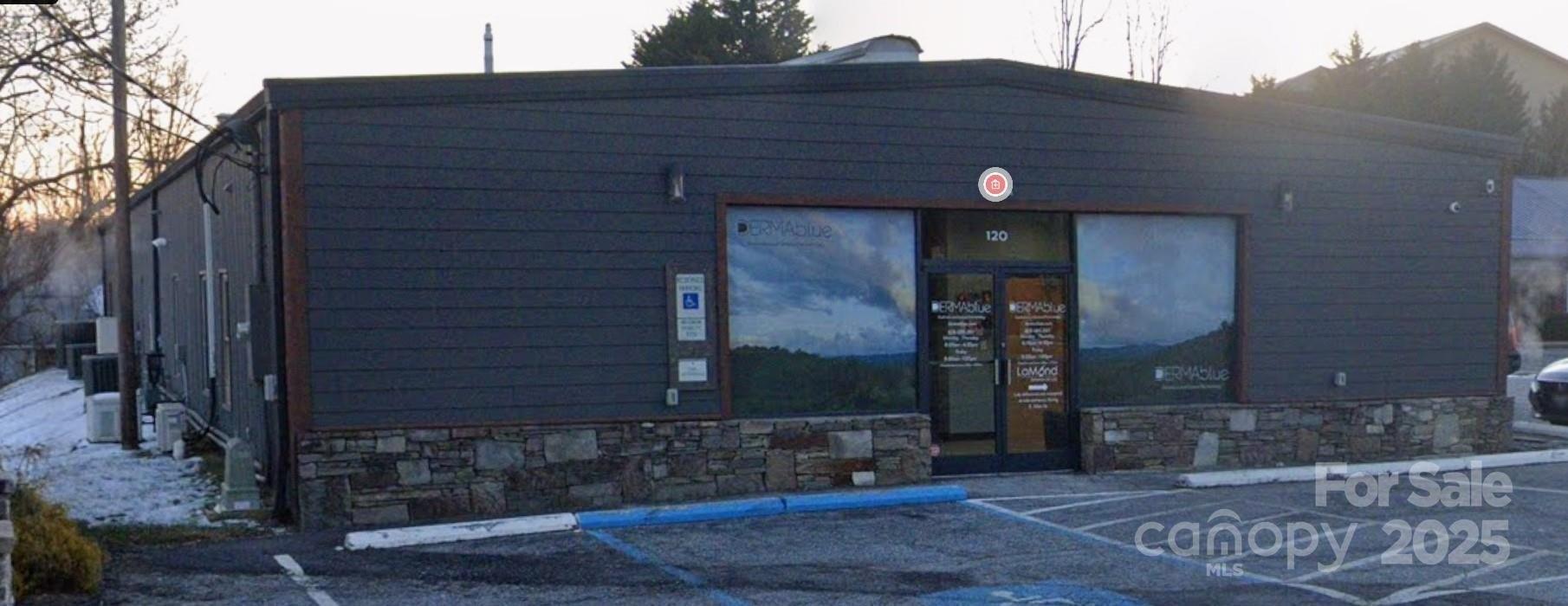 Property Image for 120 S Grove Street