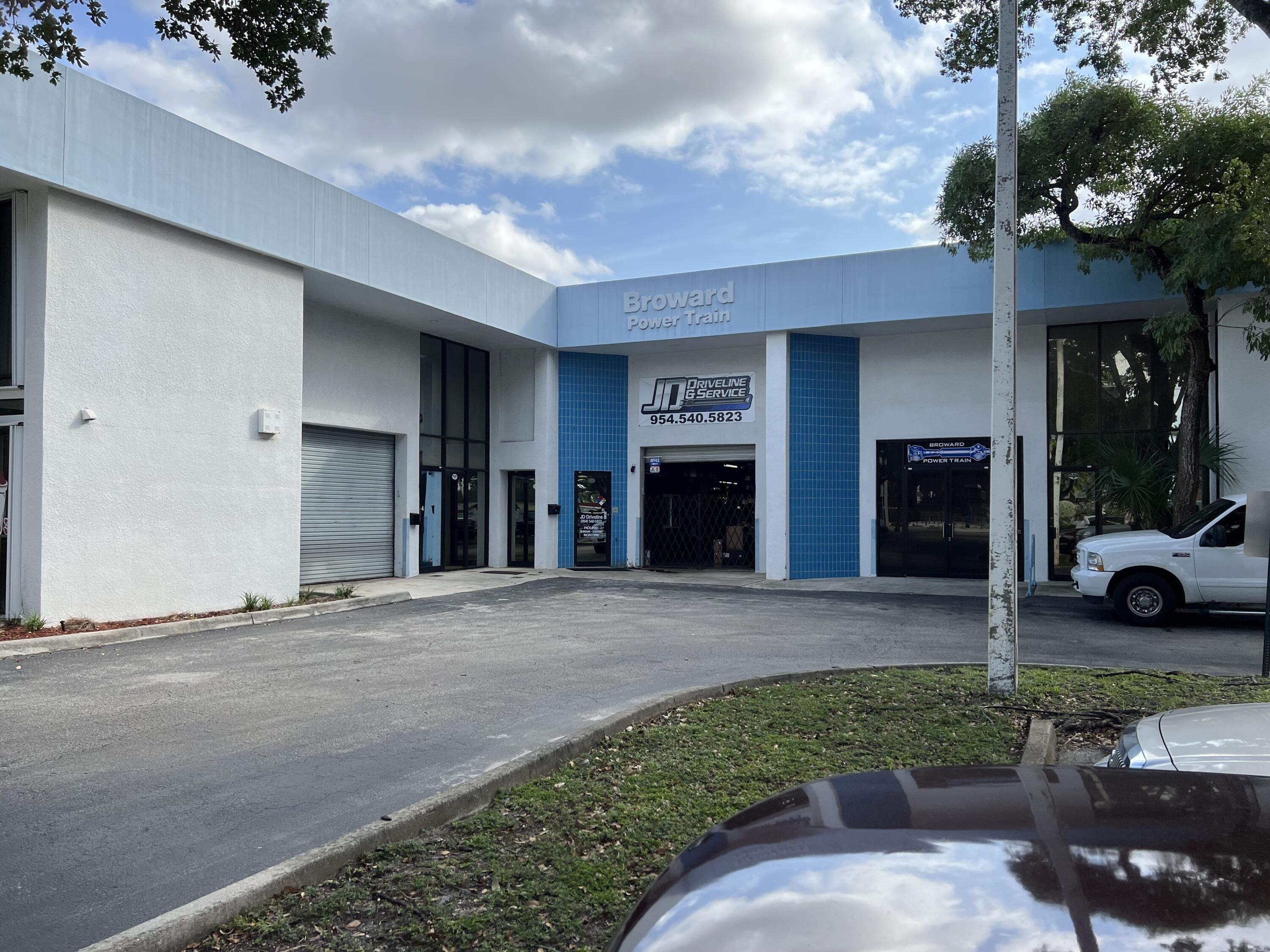 Property Image for 5300 NW 12th Avenue 5-11