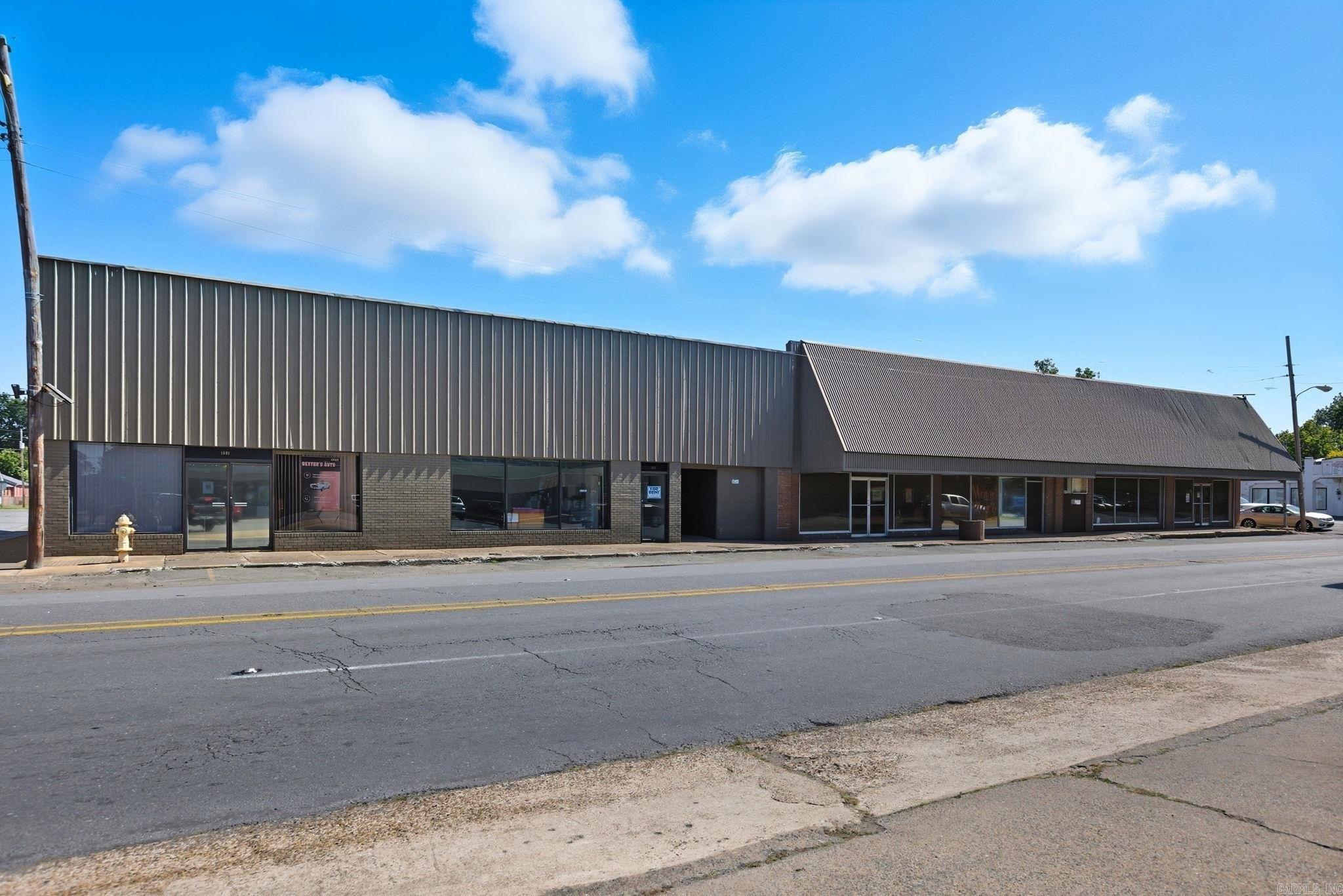 Property Image for 1613 S Main Street