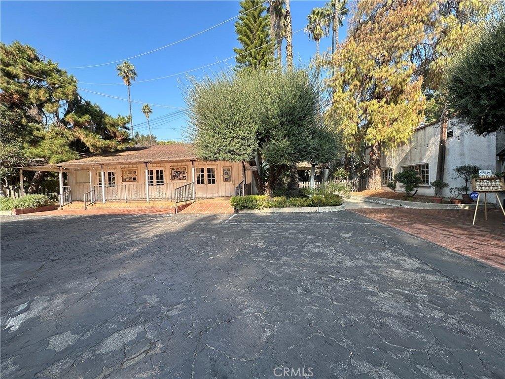 Property Image for 315 E 4th Street