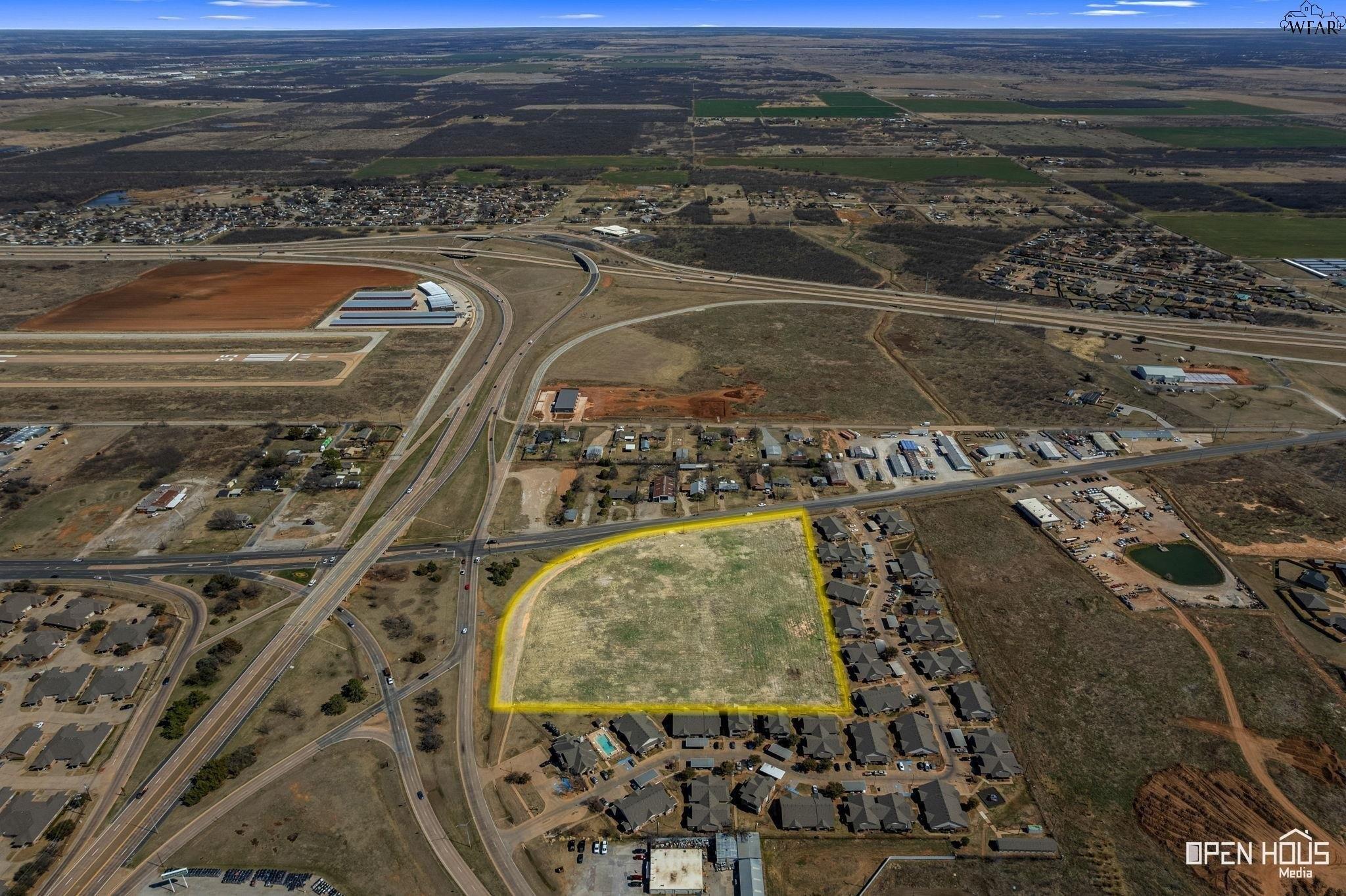 Property Image for JACKSBORO HIGHWAY Corner Of 79/Jacksboro Hwy
