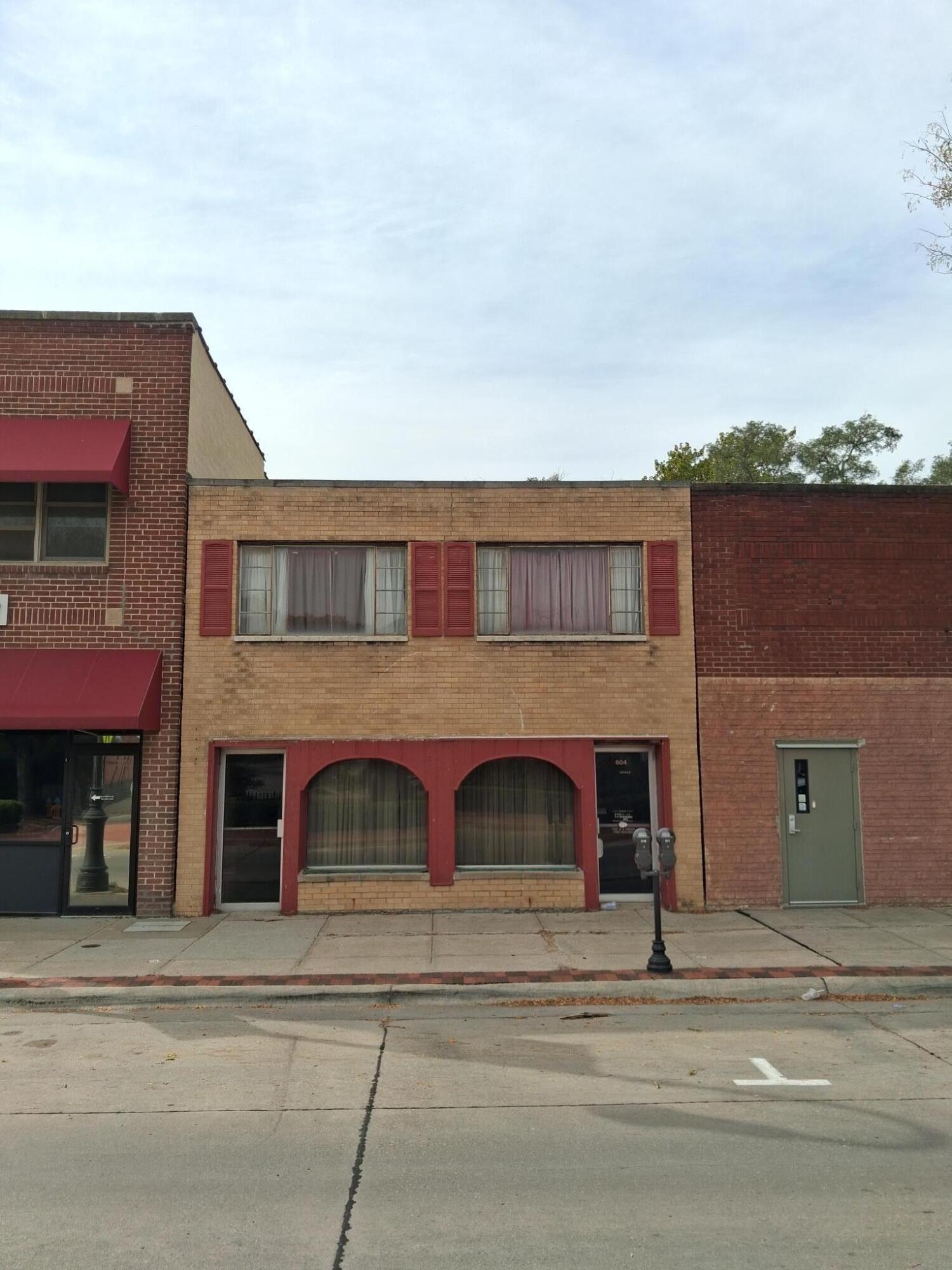 Property Image for 604 S MAIN Street