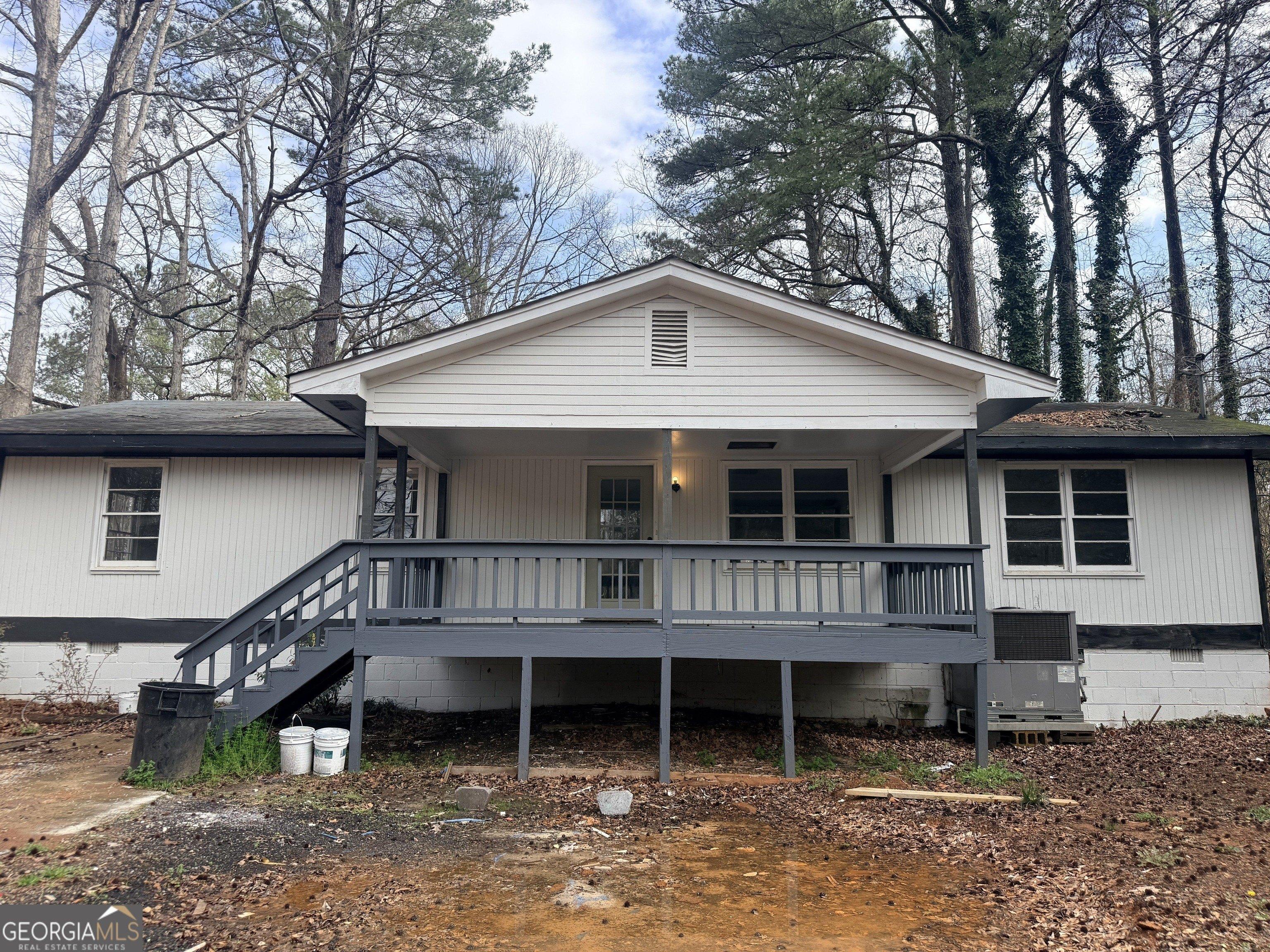 Property Image for 576 Hillcrest Rd