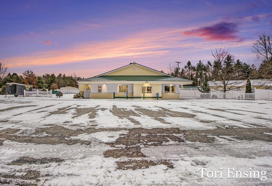 Property Image for 25/29 S Greenville Road