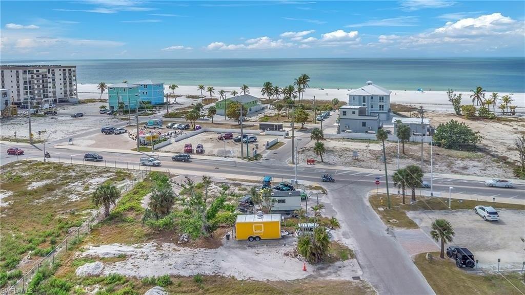 Property Image for 110 Mango St lot: 0020