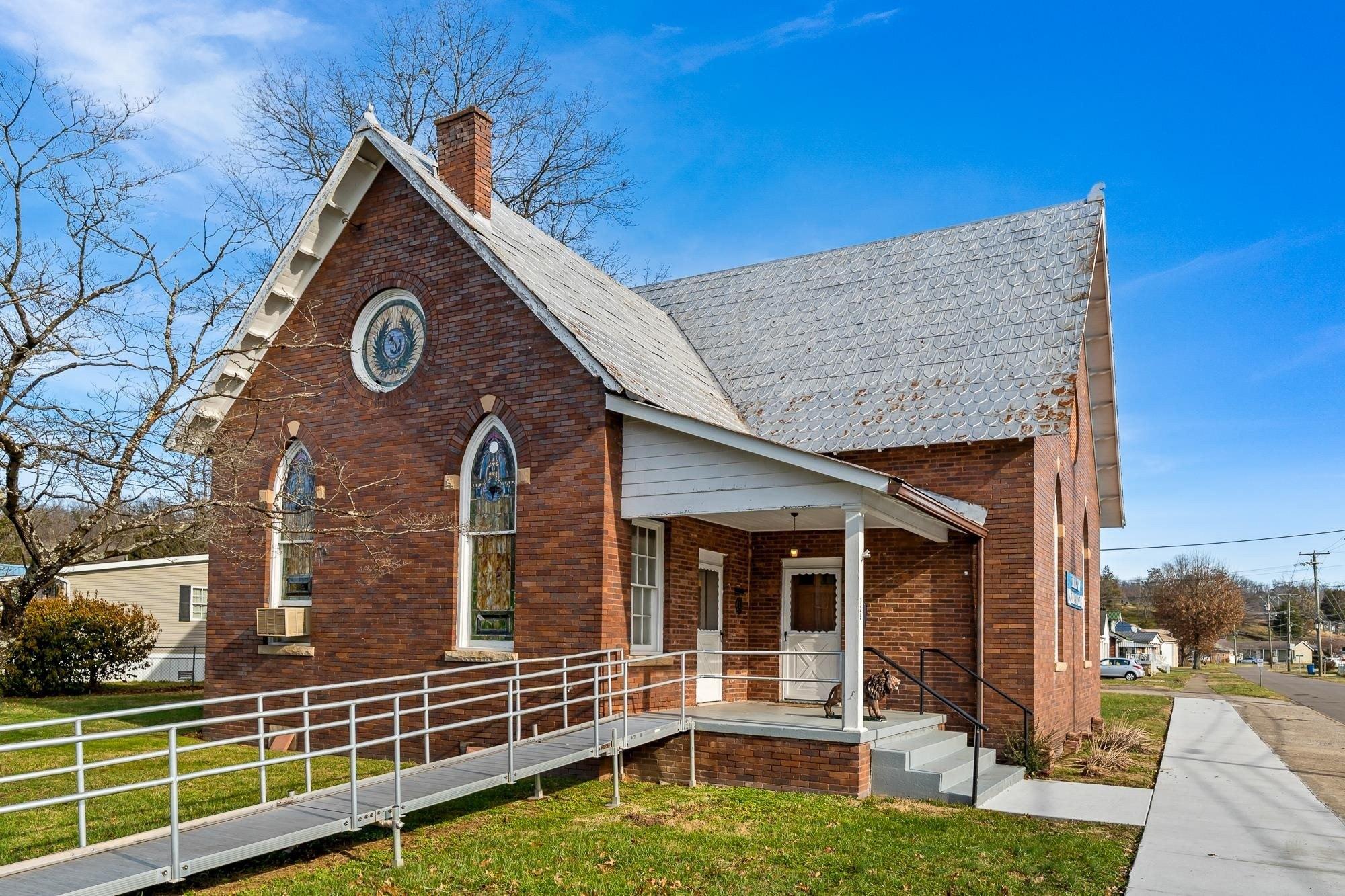 Property Image for 729 Mason Street