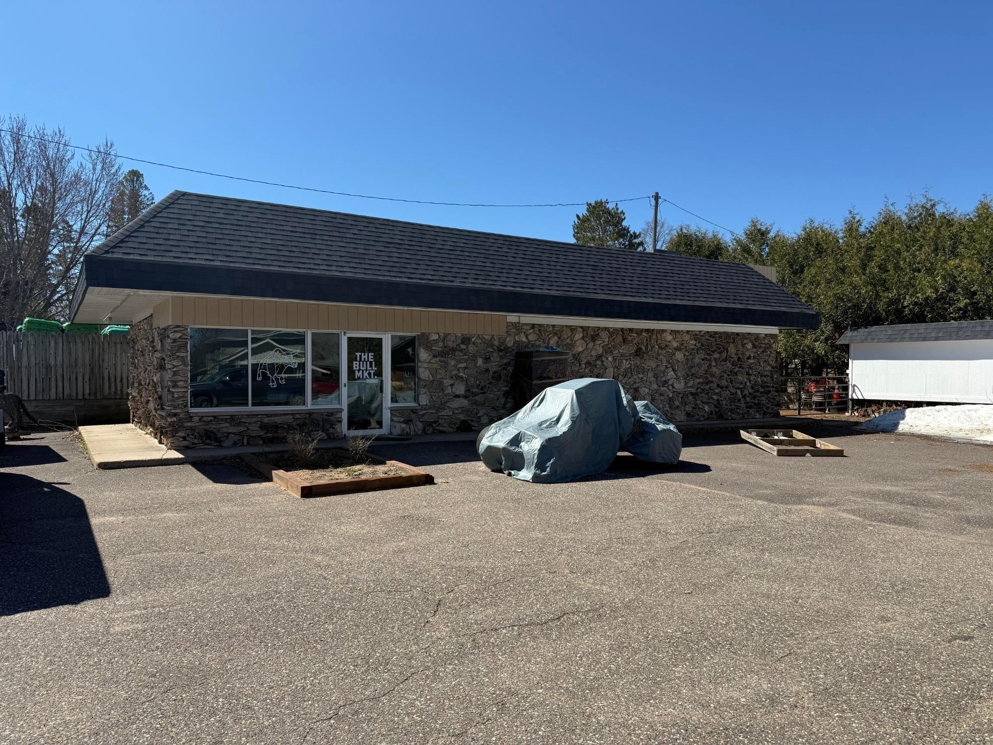 Property Image for 522 Wall St E