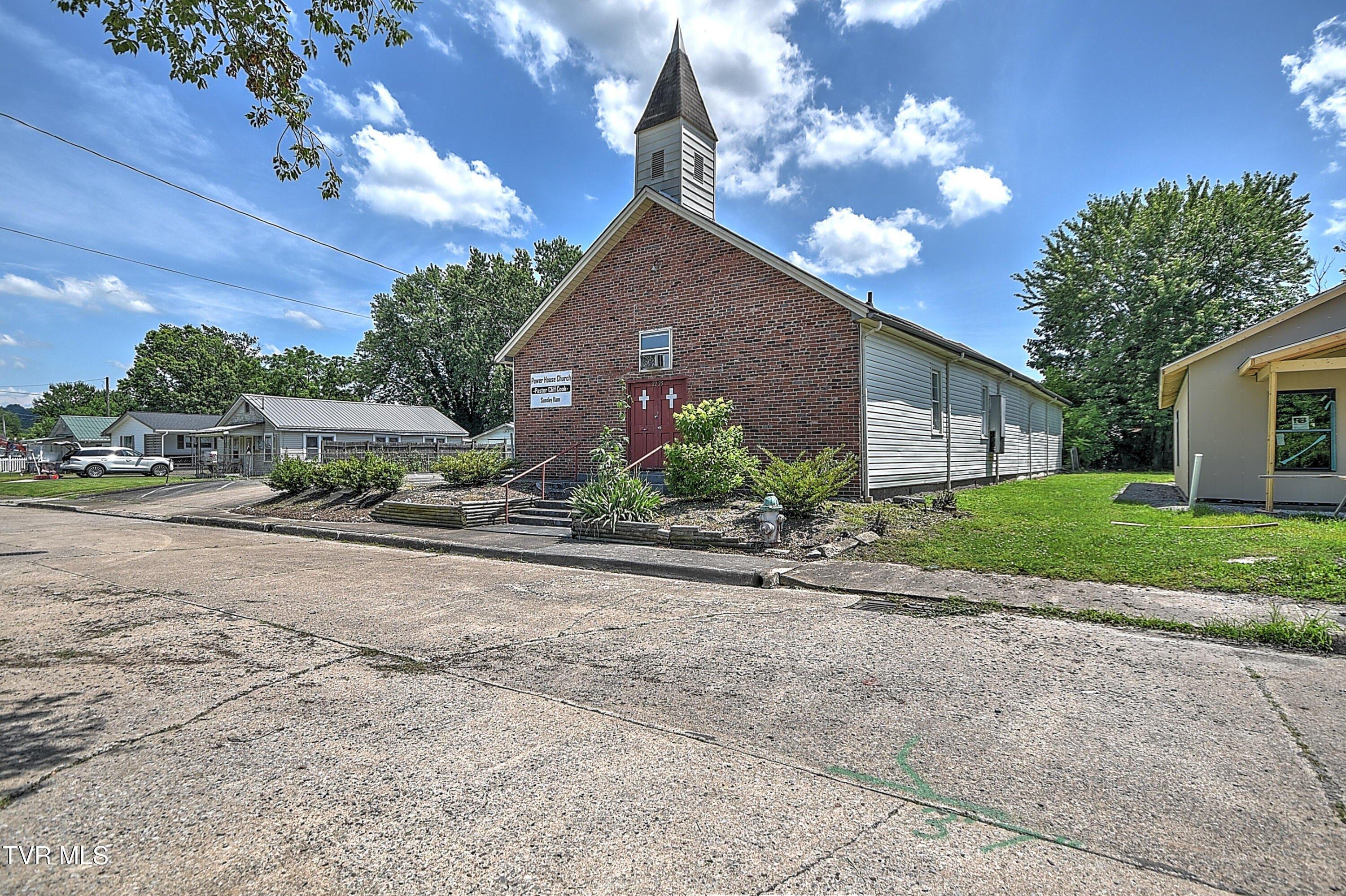 Property Image for 2225 Ashwood Avenue