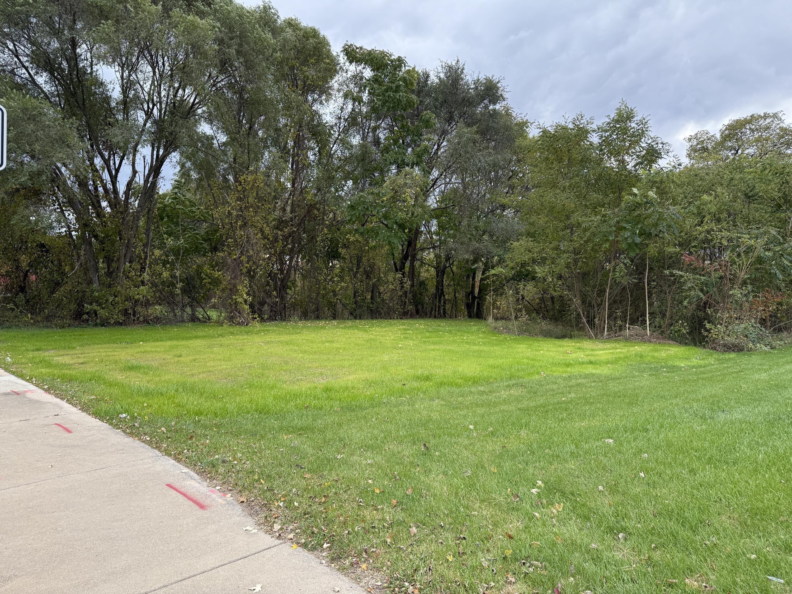 Property Image for 695 W Michigan Avenue