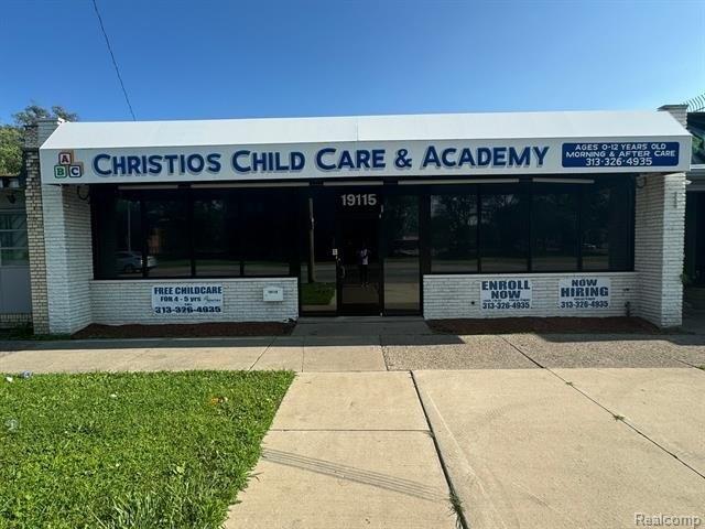 Property Image for 19115 W 7 MILE Road