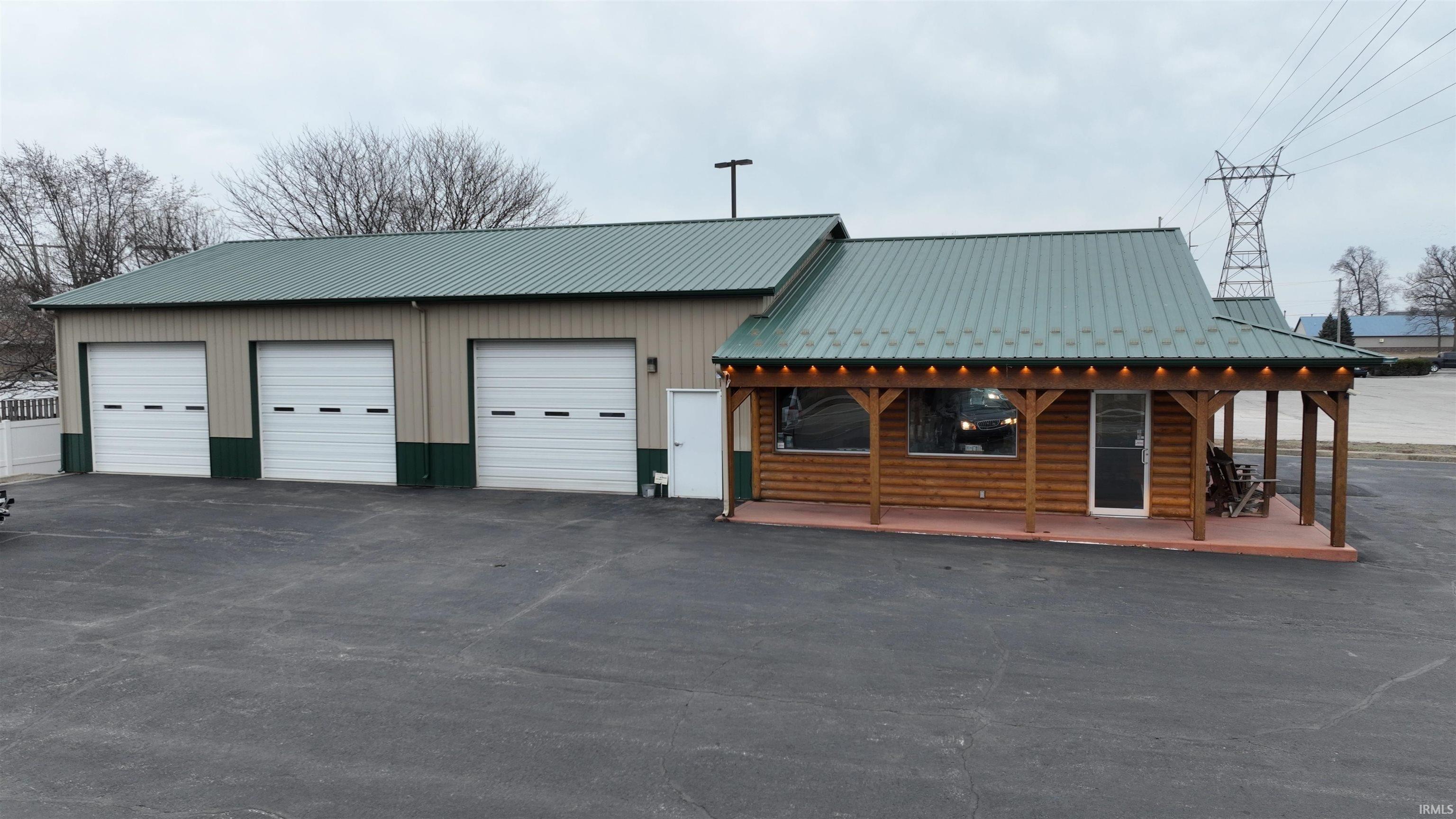 Property Image for 115 N Sixth Street