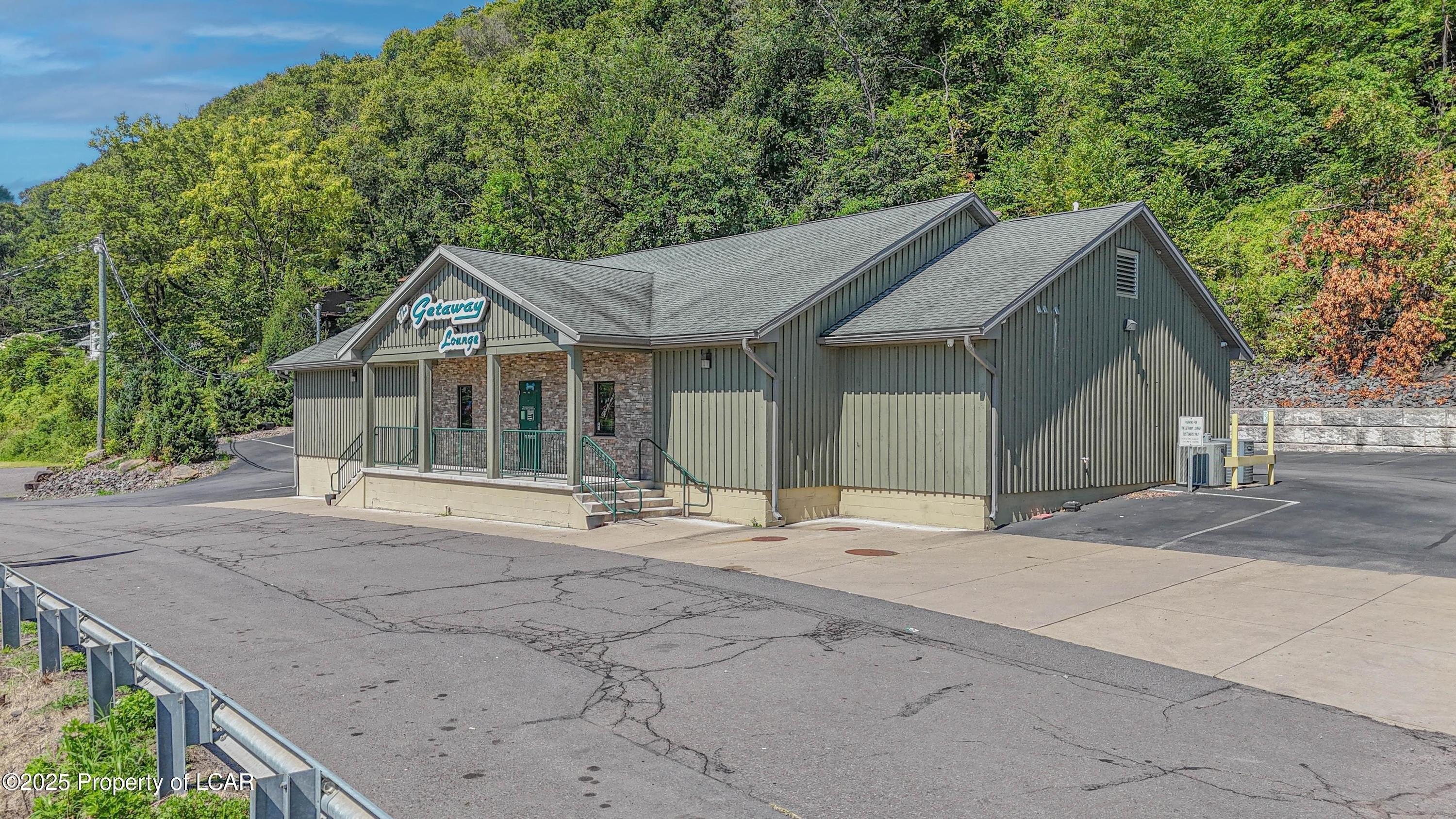 Property Image for 1477 W Main Street