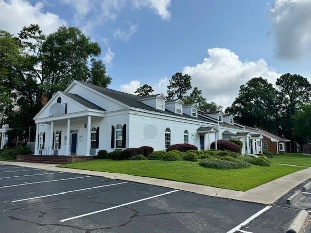 Property Image for 1909 NE Capital Circle 100 & 200