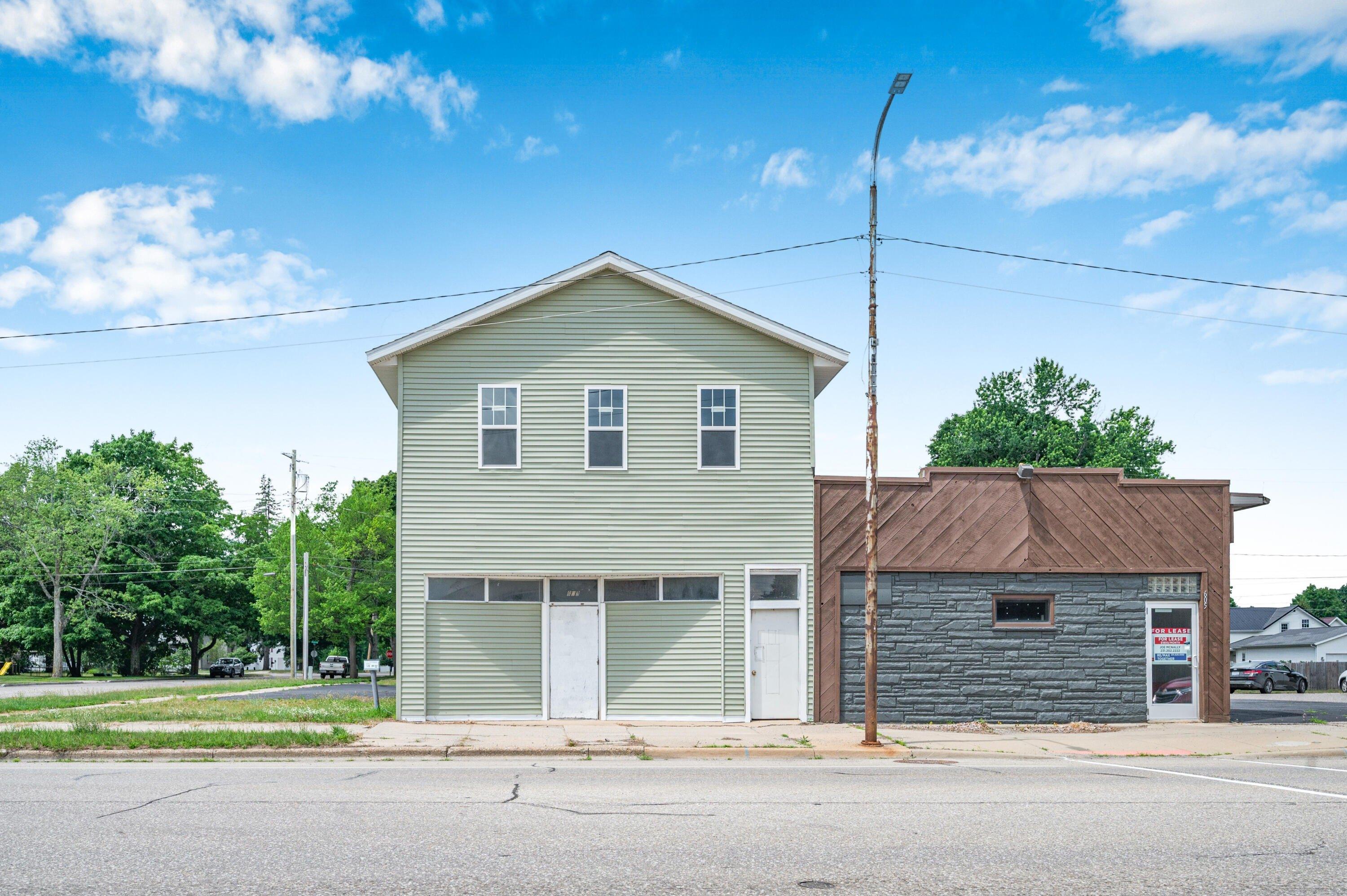 Property Image for 603 & 605 N State St