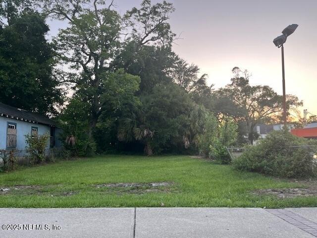 Property Image for 1814 N MYRTLE Avenue