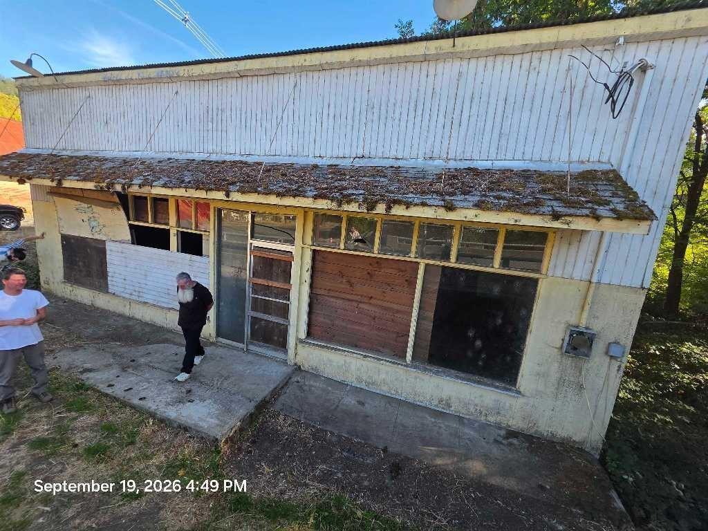 Property Image for 23 Indian Creek Rd