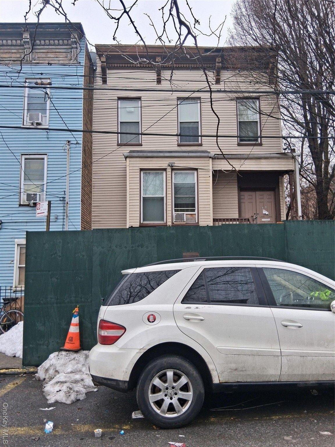 Property Image for 384 E 155th Street