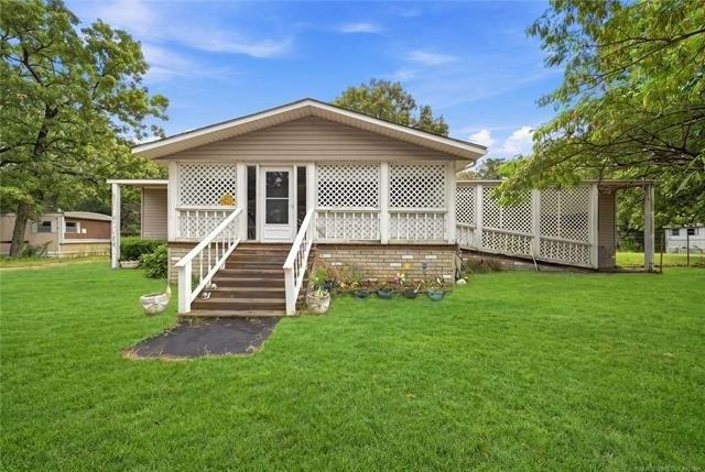 Property Image for 8557 Frankoma Rd, Tulsa, OK 74131