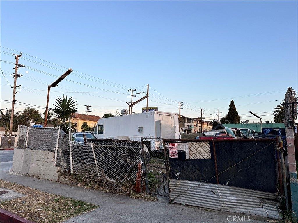 Property Image for 10305 S Normandie