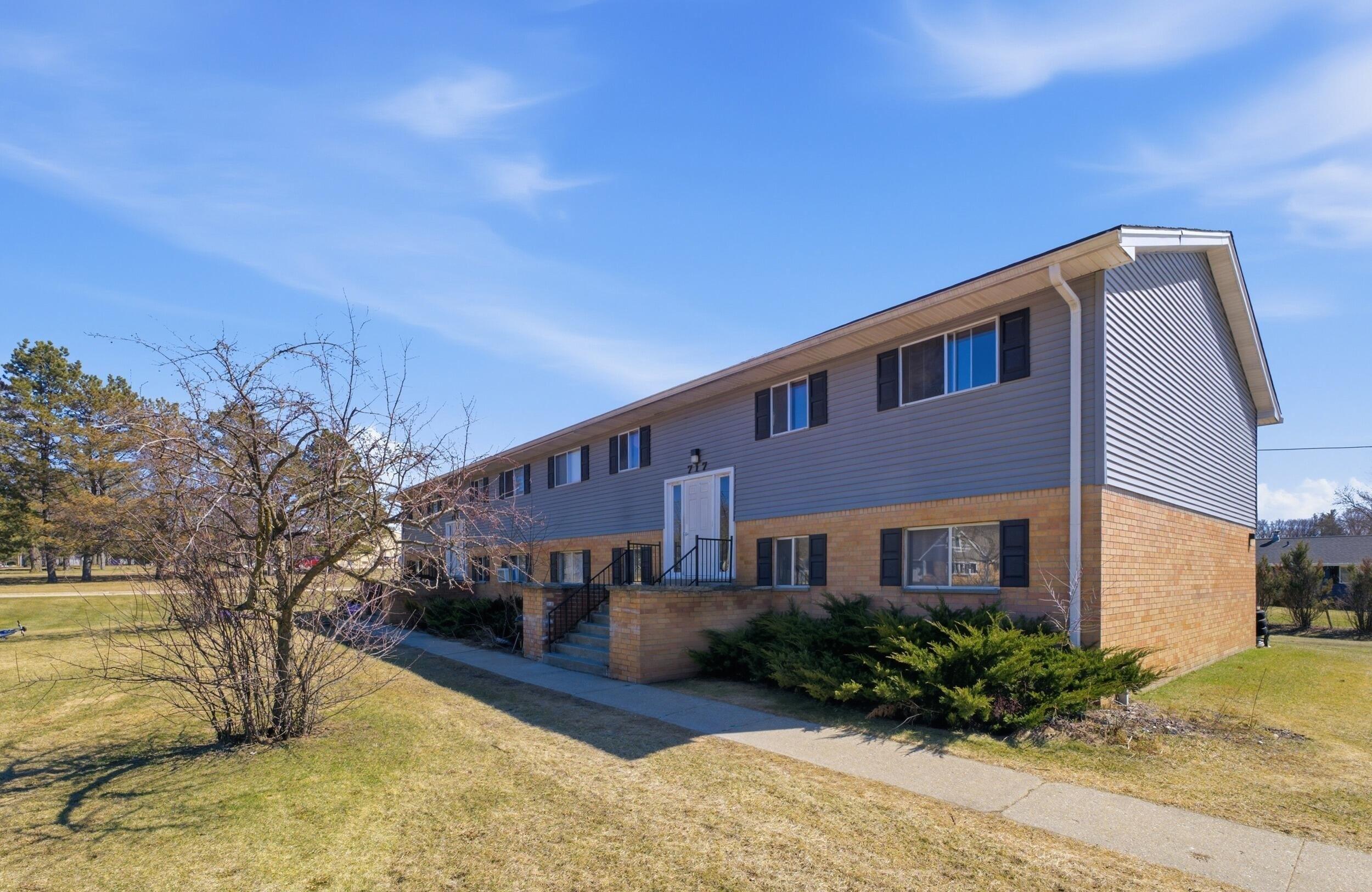 Property Image for 717 Maple St