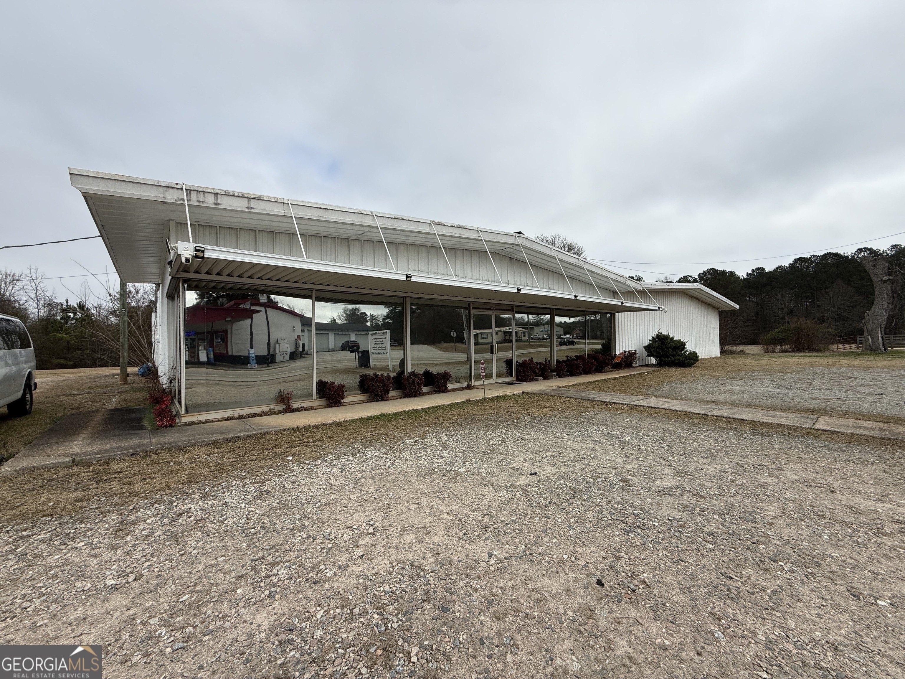 Property Image for 2747 Hamilton Road