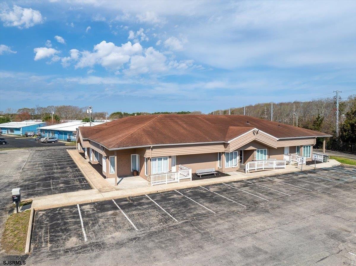 Property Image for 1125-1131 N New Road