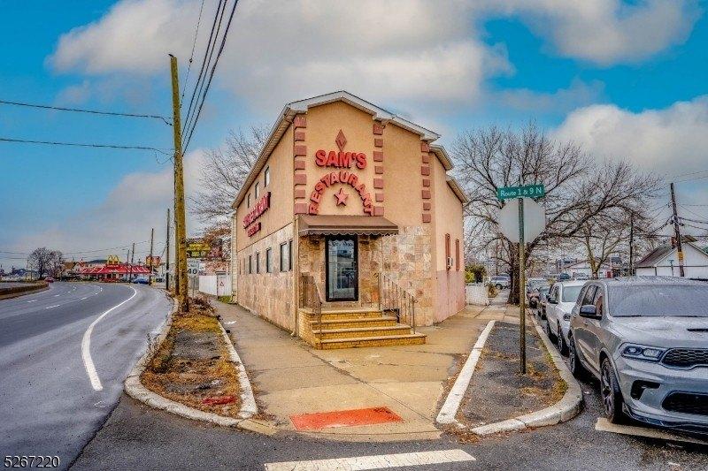 Property Image for 645 Garden St