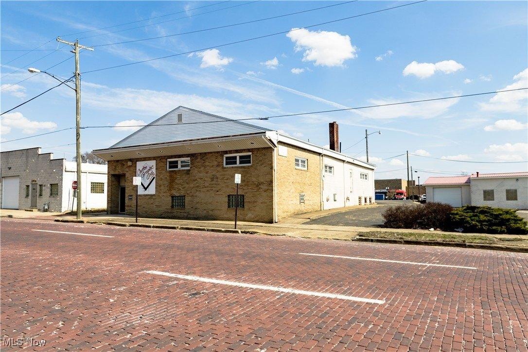 Property Image for 800 Cleveland Avenue SW