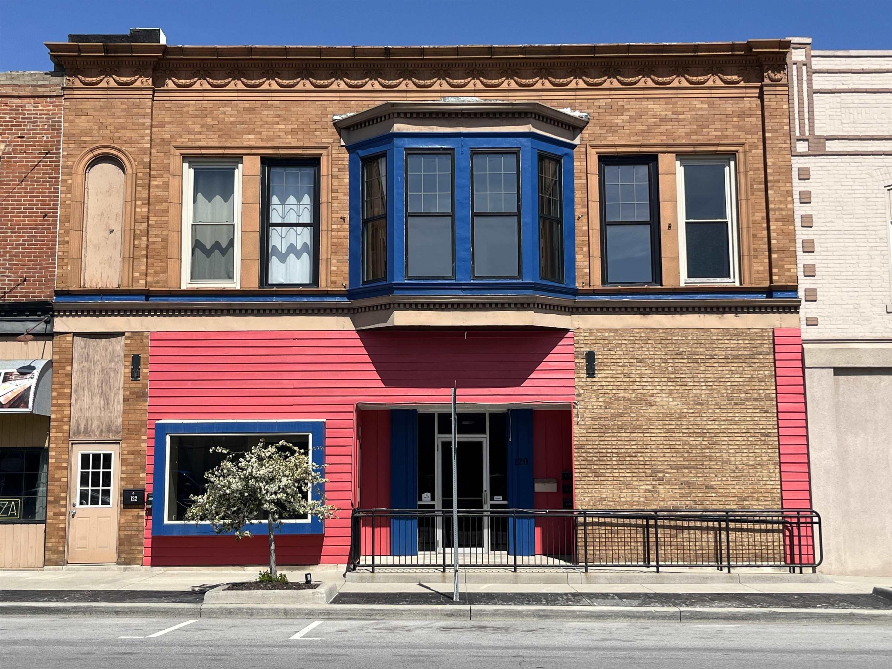Property Image for 120 N Main Street