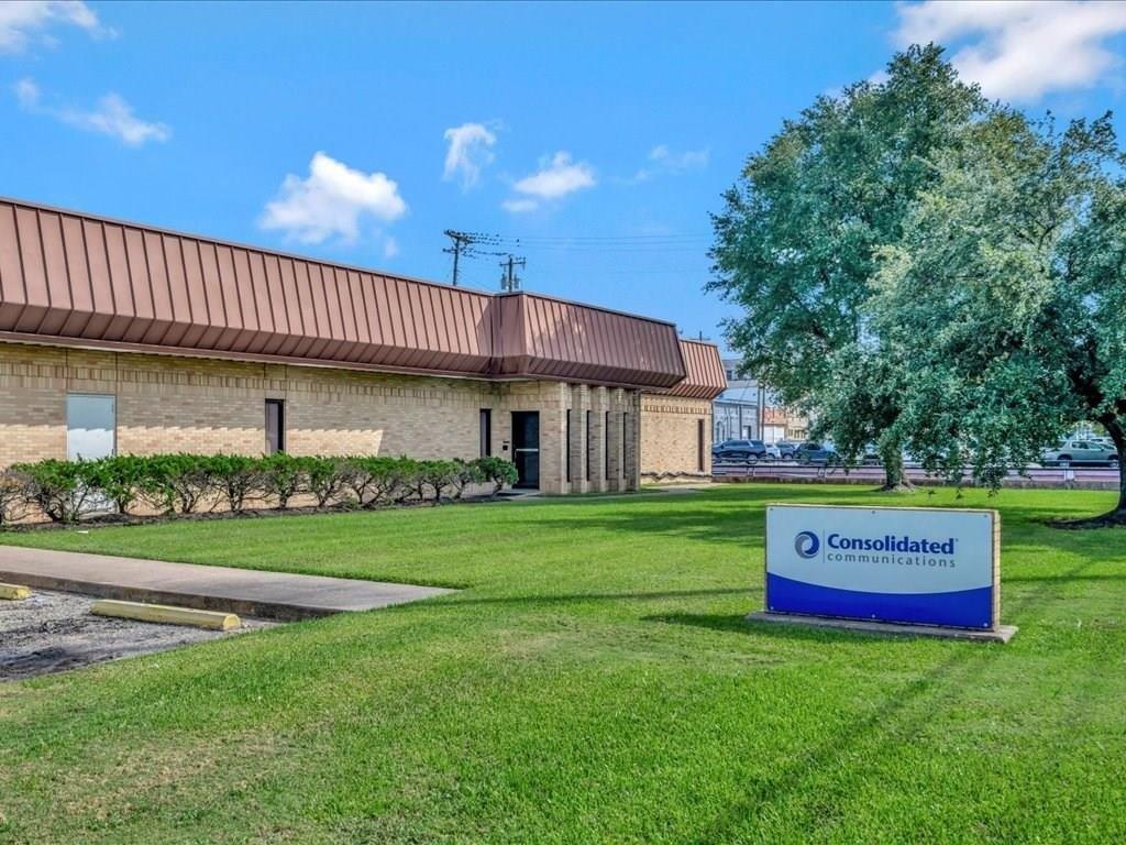 Property Image for 202 Angelina Street