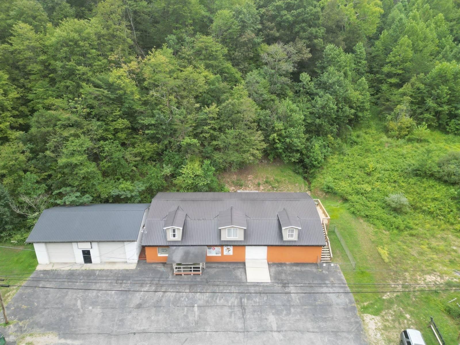 Property Image for 4404 Sissonville Drive