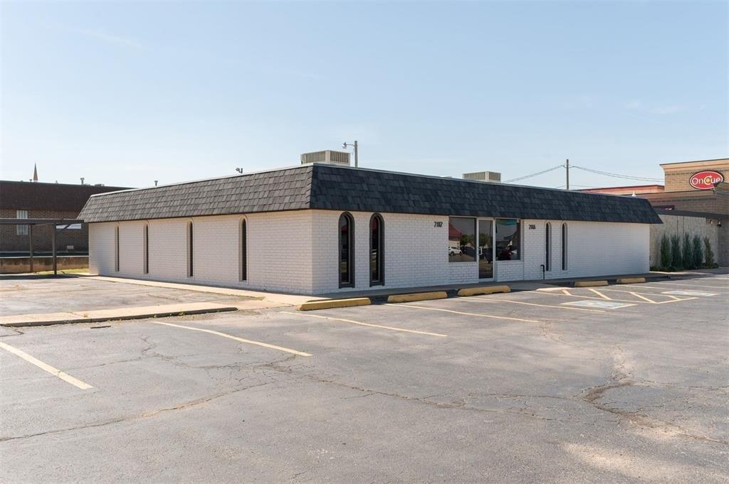 Property Image for 2812 W Hefner Road