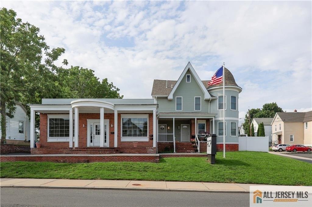 Property Image for 215 Washington Road