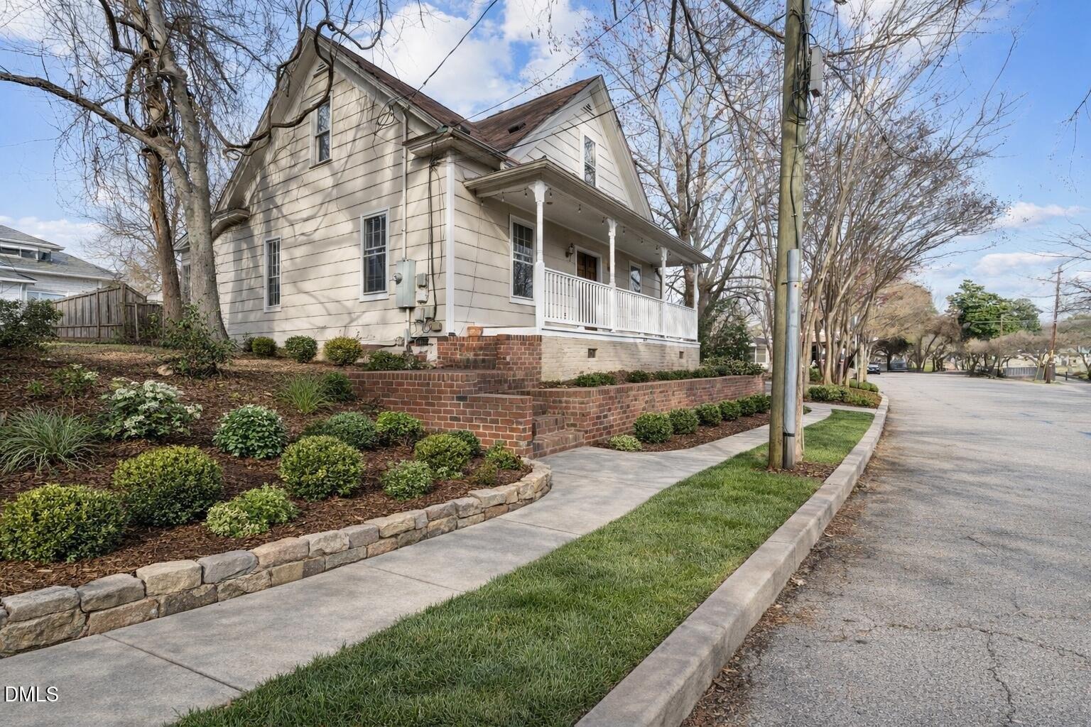 Property Image for 405 Morson Street