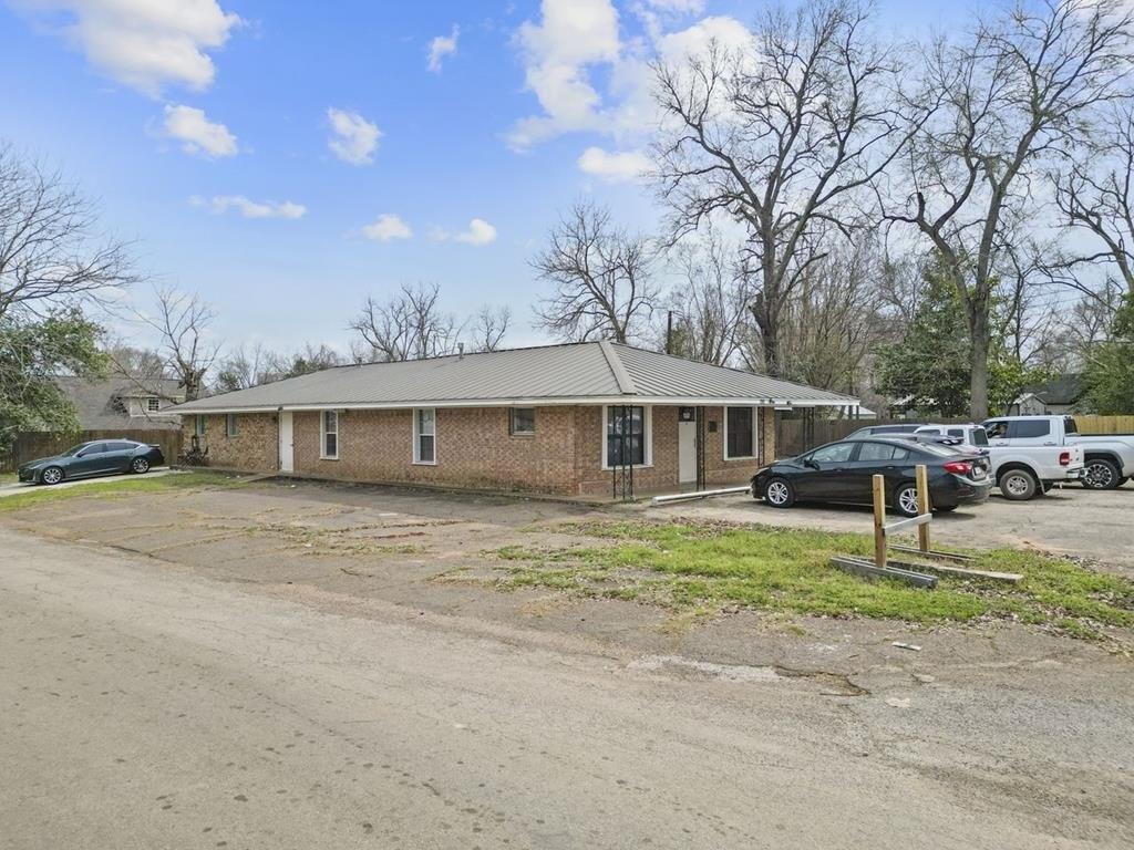 Property Image for 300 Cedar
