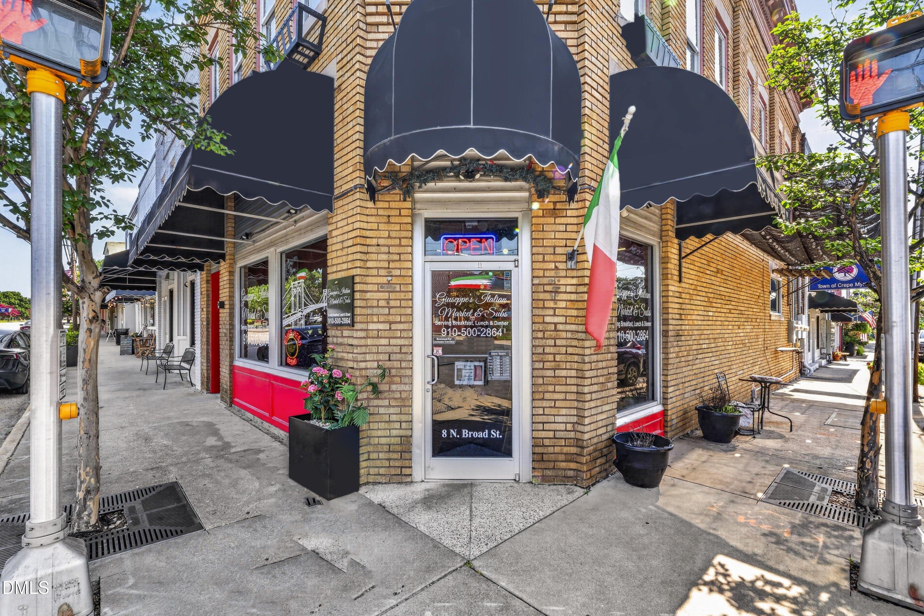 Property Image for 8 N Broad Street E