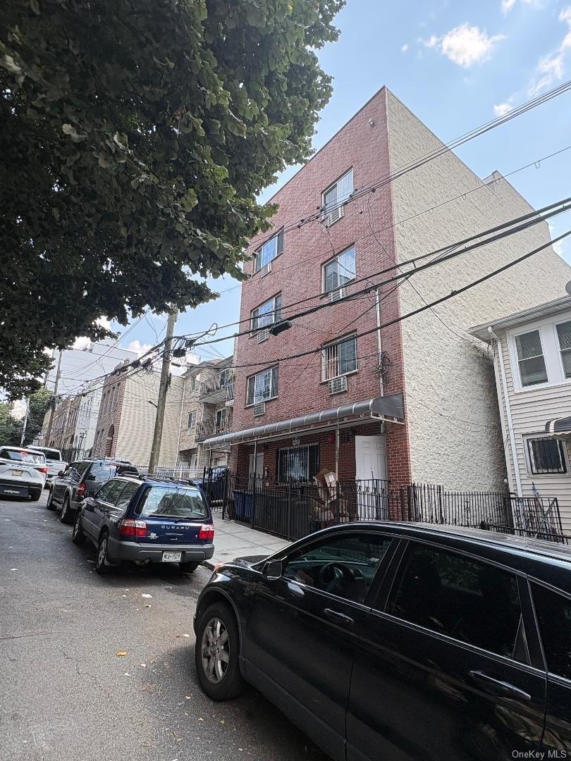 Property Image for 626 E 223rd Street