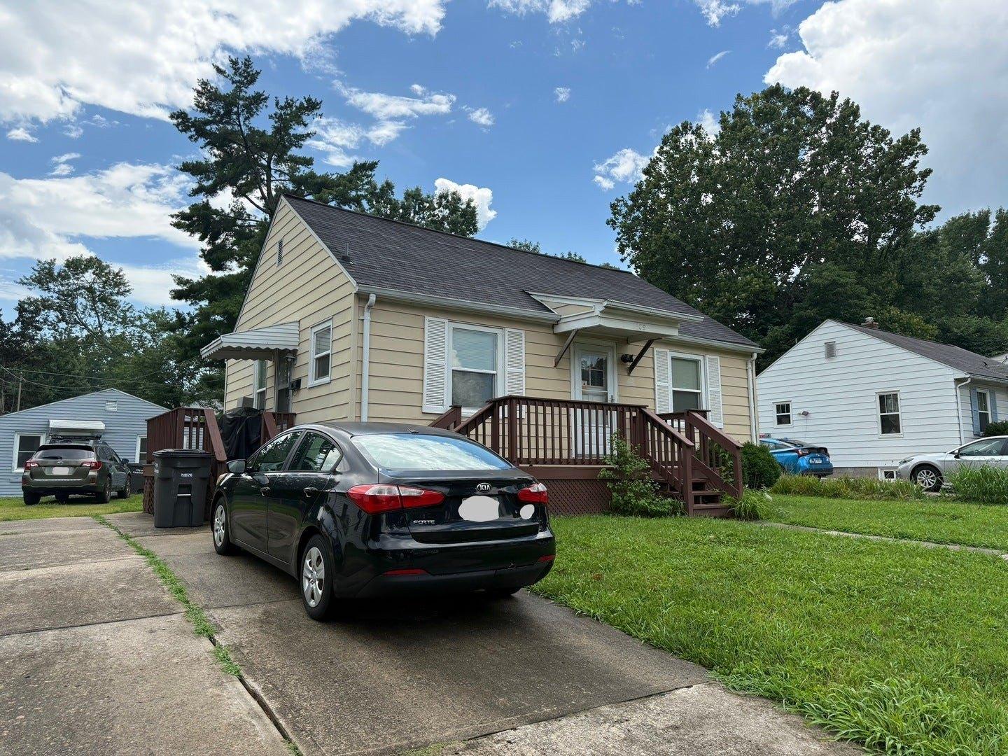 Property Image for 1109 W Walkup Ave, Carbondale, IL 62901