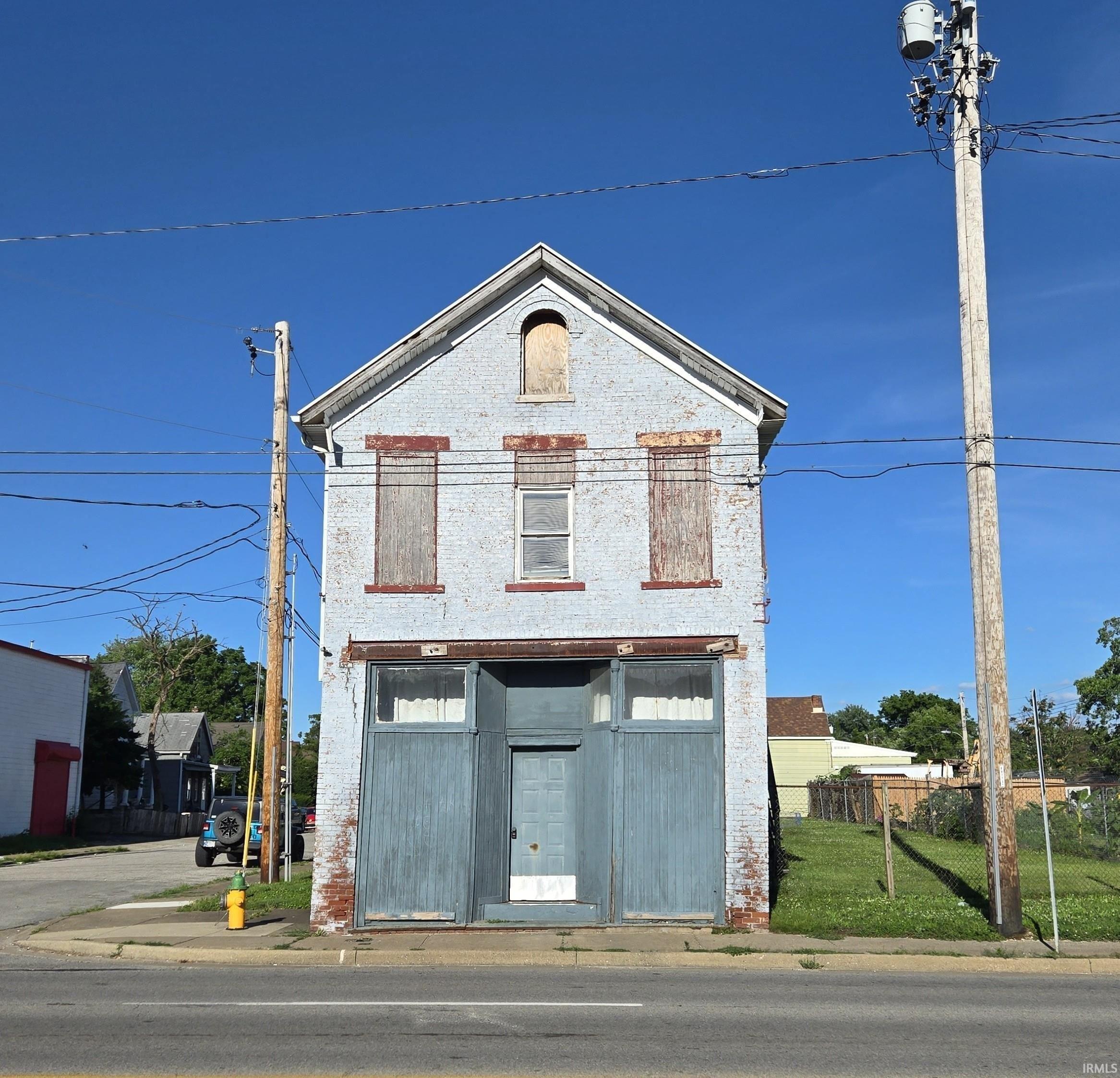Property Image for 1043 N Fulton Avenue