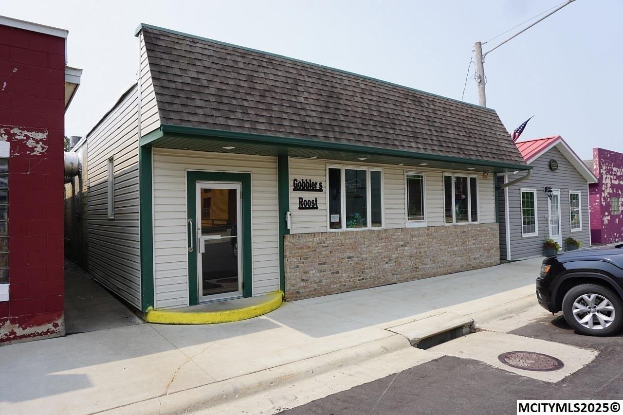 Property Image for 306 3rd St