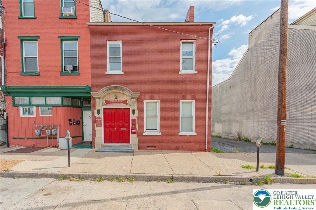 Property Image for 135 N 5th Street