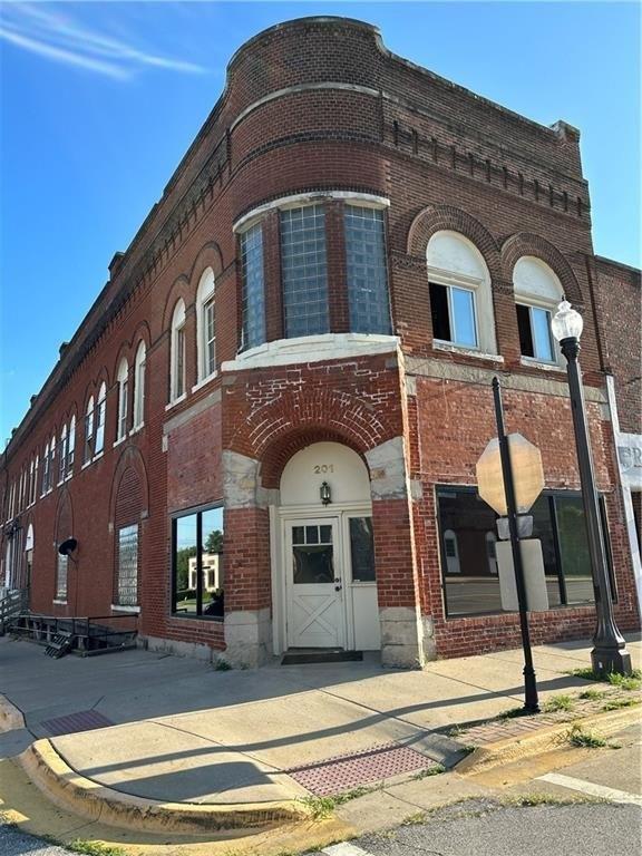 Property Image for 201 W Main Street