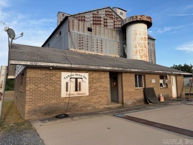 Property Image for 1030 Highway 44